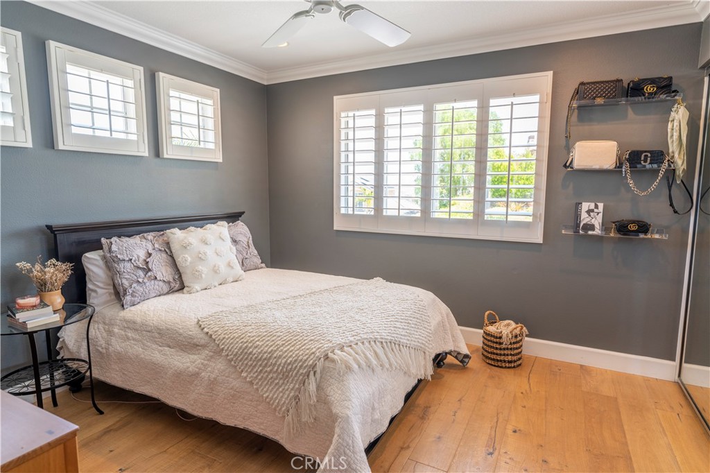 MLS #OC25280795 image #29