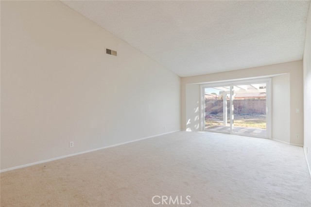 Detail Gallery Image 7 of 28 For 44022 31st St, Lancaster,  CA 93536 - 3 Beds | 2 Baths