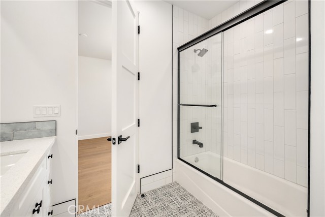 2100 Carnegie Lane, Redondo Beach CA: https://media.crmls.org/medias/a4d44b54-d16a-4cab-8438-734749cc7a67.jpg