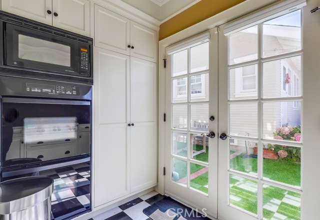 1239 S Patton Avenue, San Pedro CA: https://media.crmls.org/medias/a4d489ae-0f98-478f-8b74-323956a7e17c.jpg