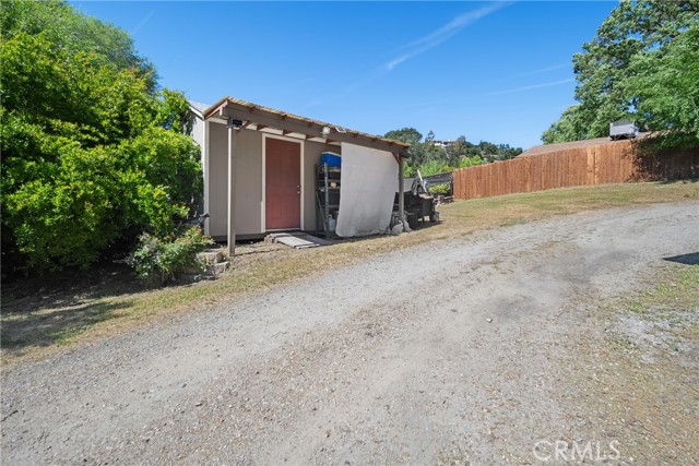 8950 Pueblo Avenue, Atascadero CA: https://media.crmls.org/medias/a4d536c5-4874-496c-8457-3f844ce8249d.jpg