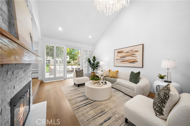 456 Vista Roma, Newport Beach CA: https://media.crmls.org/medias/a4d56952-9b4a-4711-97cd-fa787937d980.jpg