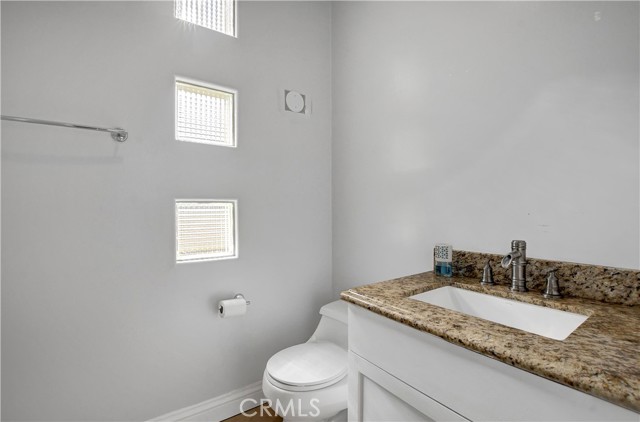 Detail Gallery Image 34 of 50 For 1235 2nd St, Hermosa Beach,  CA 90254 - 5 Beds | 3/1 Baths