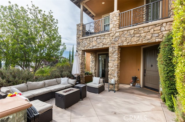 16778 Nandina Avenue, Riverside CA: https://media.crmls.org/medias/a4d7c259-9a6e-479c-a39c-a7b2ef947bde.jpg