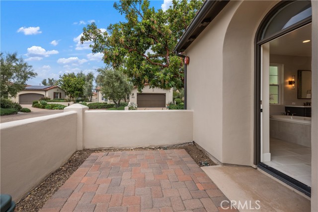 8126 Santaluz Village N, San Diego CA: https://media.crmls.org/medias/a4d82ff9-8836-47ae-b690-b8e9228f1f3b.jpg