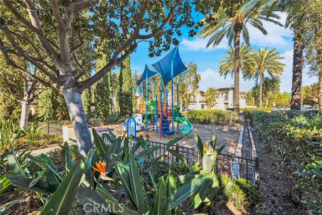 Detail Gallery Image 43 of 44 For 82 Vintage, Irvine,  CA 92620 - 3 Beds | 2/1 Baths