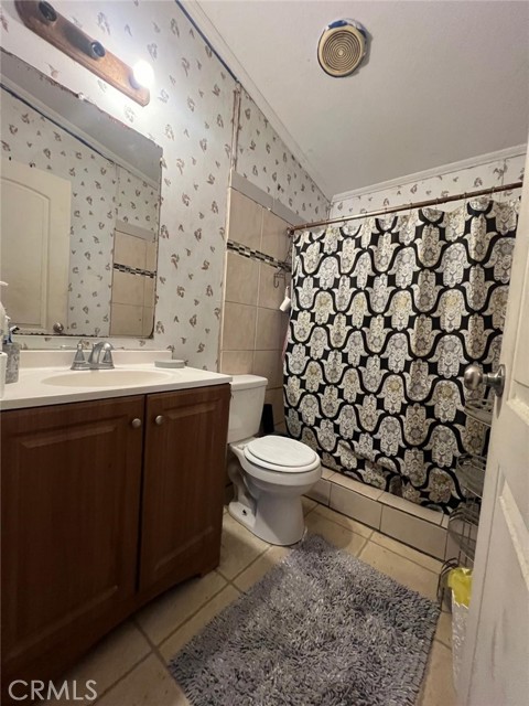 Detail Gallery Image 11 of 16 For 1241 N East St #136,  Anaheim,  CA 92805 - 4 Beds | 2 Baths