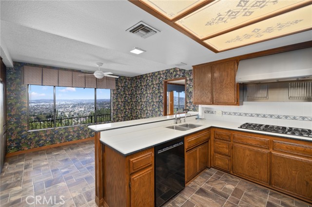 Detail Gallery Image 29 of 59 For 2865 Turnbull Canyon Rd., Hacienda Heights,  CA 91745 - 4 Beds | 3 Baths