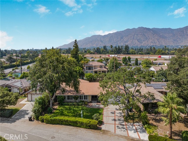 Detail Gallery Image 3 of 33 For 273 Oakhurst Ln, Arcadia,  CA 91007 - 5 Beds | 3 Baths