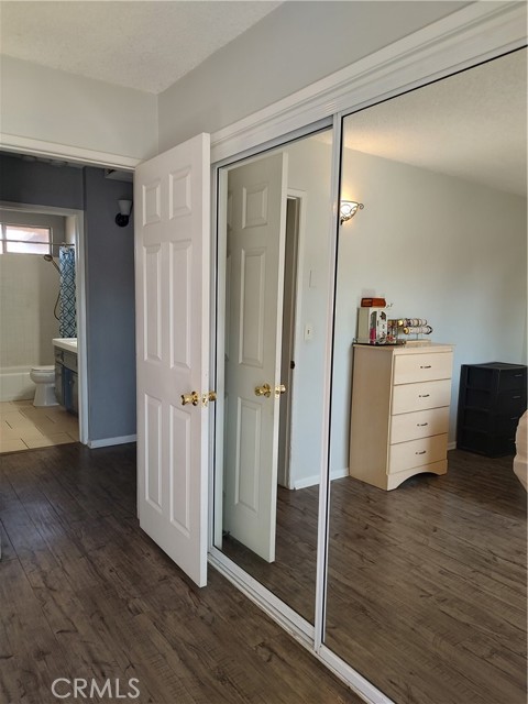 7870 Hopi Trail, Yucca Valley CA: https://media.crmls.org/medias/a4dad8d4-23bb-4225-a7d9-04efa31a3088.jpg