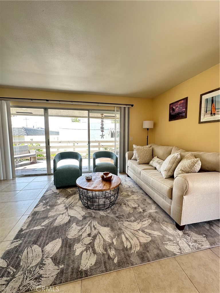 308 Avenida Granada