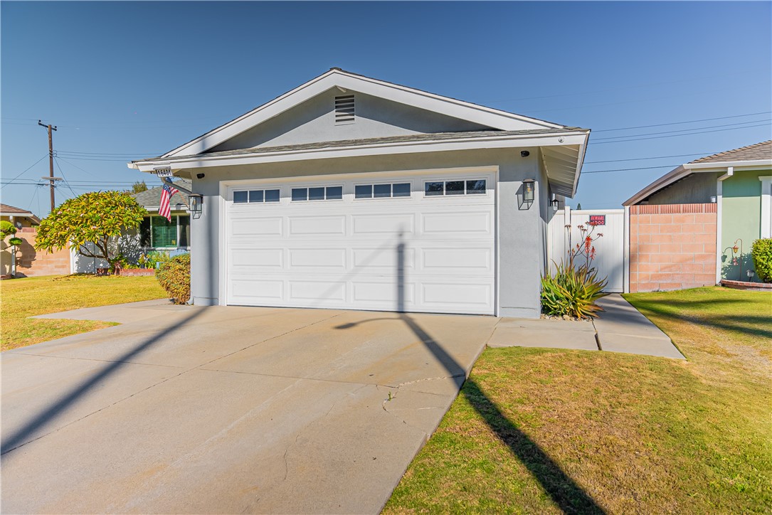 Detail Gallery Image 2 of 24 For 16401 Andiron Dr, Whittier,  CA 90604 - 4 Beds | 2 Baths