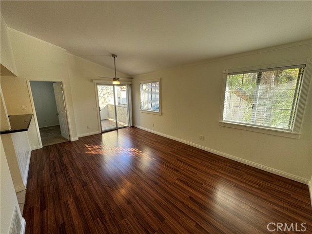 26151 Sanz, Mission Viejo CA: https://media.crmls.org/medias/a4db6998-6b3c-4845-a1ed-8db0b6e8a957.jpg