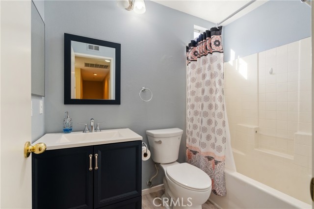 Detail Gallery Image 21 of 31 For 1573 Macintosh Dr, Riverside,  CA 92507 - 3 Beds | 2/1 Baths