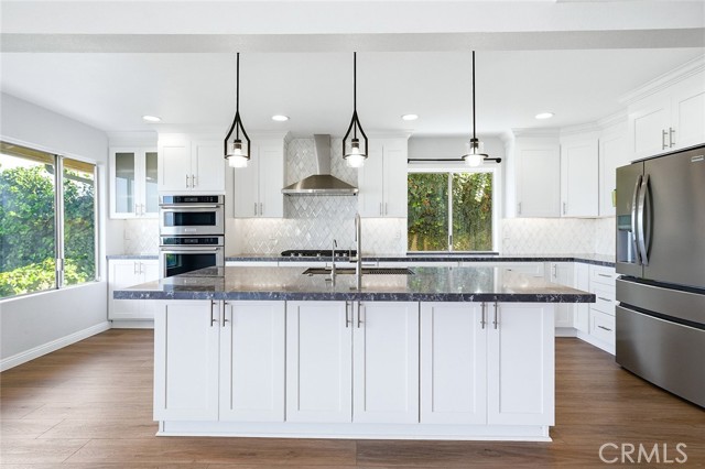 Detail Gallery Image 9 of 28 For 3284 Montellano Ave, Hacienda Heights,  CA 91745 - 5 Beds | 3 Baths