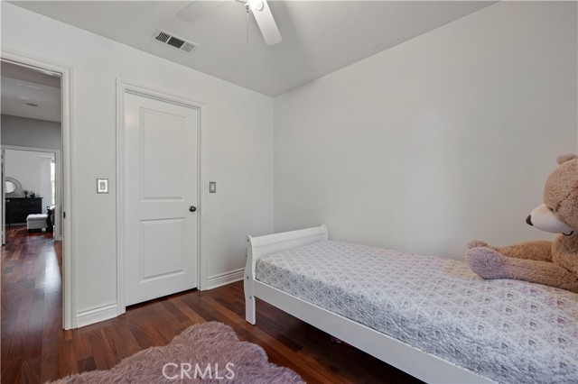 23402 Brookdale Lane, Valencia CA: https://media.crmls.org/medias/a4dc8f6b-9e5d-41cf-bc1c-5d939ef8dd8f.jpg