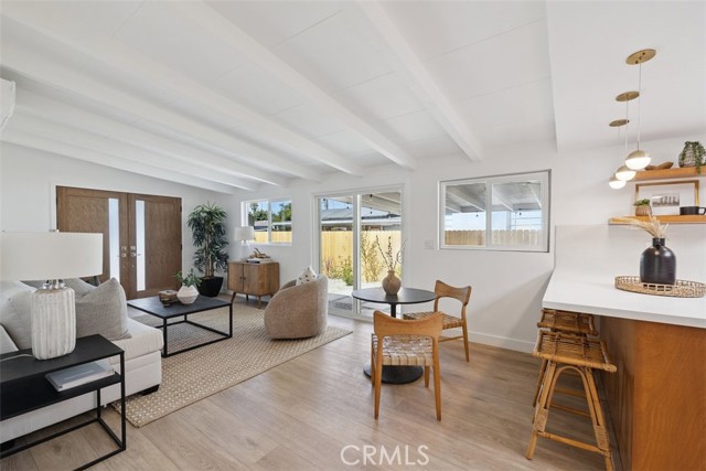Detail Gallery Image 11 of 33 For 21 La Cadena St, Santa Barbara,  CA 93103 - 3 Beds | 2/1 Baths