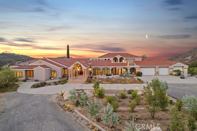 38075 Via Majorca, Murrieta CA: https://media.crmls.org/medias/a4ddafc5-1470-4b82-a7d5-d679ea18405e.jpg