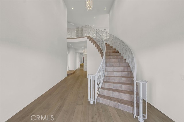 6041 Calle Mirador, Yorba Linda CA: https://media.crmls.org/medias/a4dfe5d8-f053-48b9-84ca-464d35fc587f.jpg