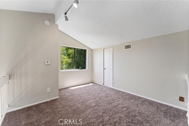 Detail Gallery Image 16 of 28 For 18433 Hatteras St #506,  Tarzana,  CA 91356 - 2 Beds | 2 Baths