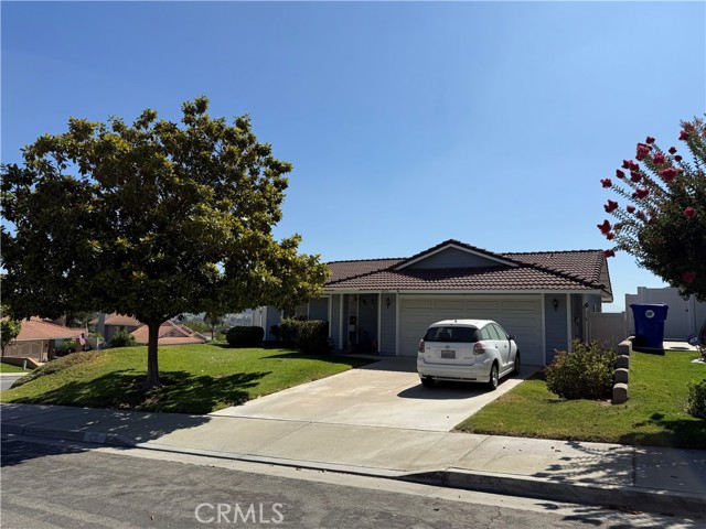 4092 Sandpiper Drive, Jurupa Valley CA: https://media.crmls.org/medias/a4e0c8e3-d2e6-4a51-8071-98e137437c27.jpg