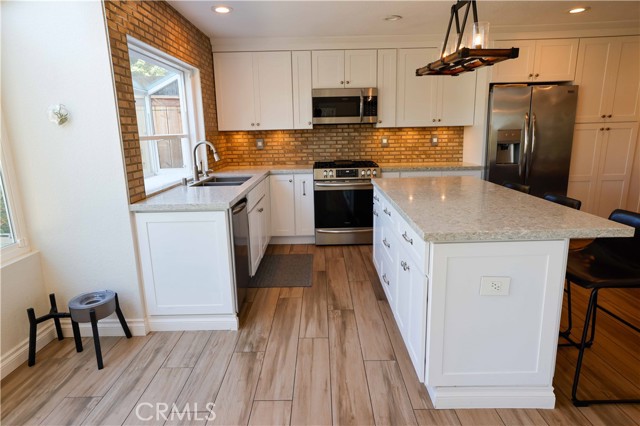 Detail Gallery Image 5 of 33 For 9 Saint Thomas, Laguna Niguel,  CA 92677 - 3 Beds | 3 Baths