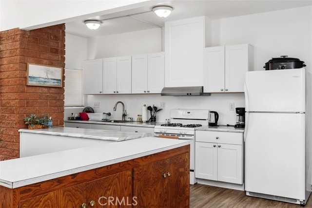 Detail Gallery Image 32 of 38 For 245 W Bobier Dr #33,  Vista,  CA 92083 - 2 Beds | 2 Baths