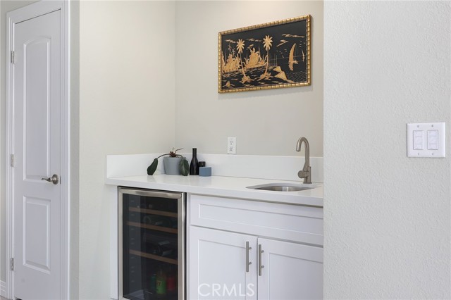 Detail Gallery Image 18 of 39 For 8429 Sale Ave, West Hills,  CA 91304 - 4 Beds | 2/1 Baths