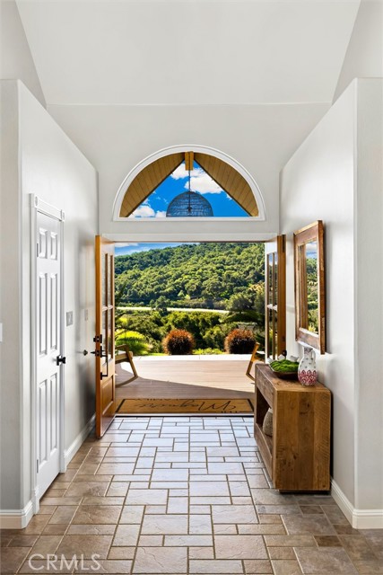 Detail Gallery Image 7 of 44 For 172 Falcon Crest, Arroyo Grande,  CA 93420 - 4 Beds | 3 Baths