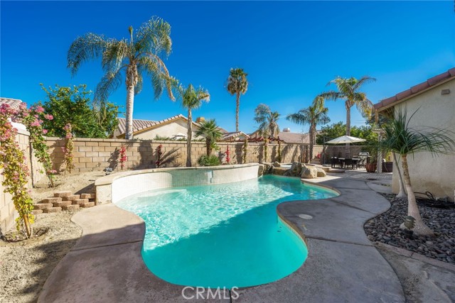 48674 Acropolis Street, Indio CA: https://media.crmls.org/medias/a4e49ba7-19e0-4aba-abd1-6a6d218af03a.jpg
