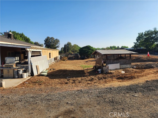 Detail Gallery Image 9 of 18 For 21851 Old Elsinore, Perris,  CA 92570 - 4 Beds | 3 Baths