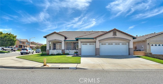 5921 Half Dome Dr, Fontana, CA 92336