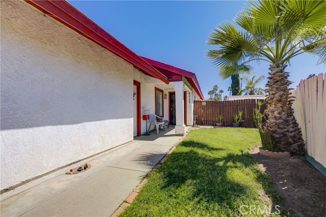 Detail Gallery Image 4 of 49 For 14958 Briana St, Moreno Valley,  CA 92553 - 3 Beds | 2 Baths
