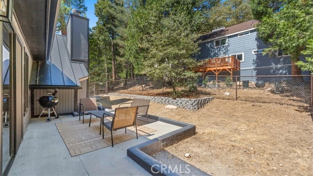 610 Pioneer, Lake Arrowhead, CA 92352