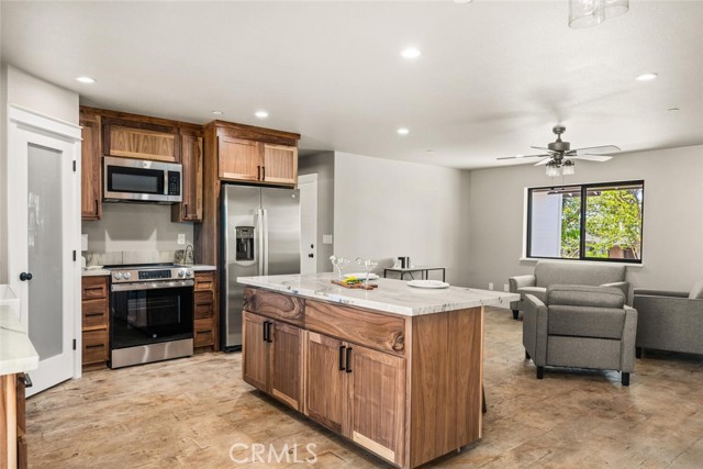 Detail Gallery Image 13 of 40 For 5676 Paradise Ave, Paradise,  CA 95969 - 3 Beds | 2 Baths