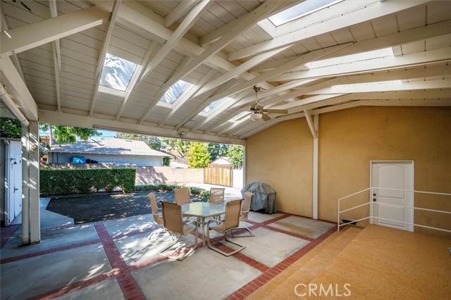 Detail Gallery Image 34 of 45 For 25085 Highspring, Newhall,  CA 91321 - 4 Beds | 2 Baths