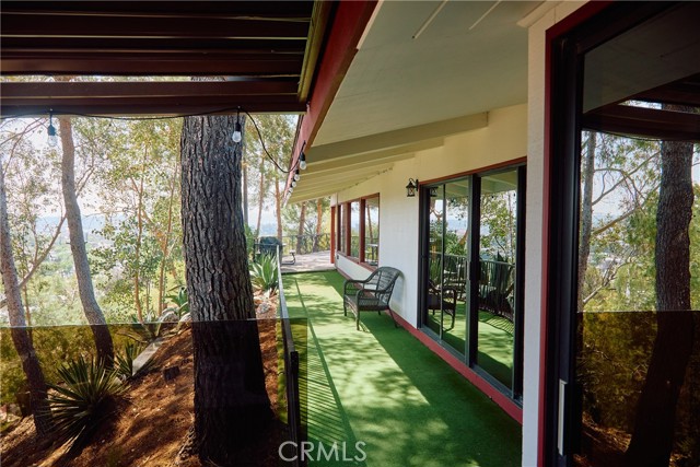 27424 Homyr Place, Canyon Country CA: https://media.crmls.org/medias/a4e6a668-68d6-4e0e-a3fc-f1388b36f150.jpg