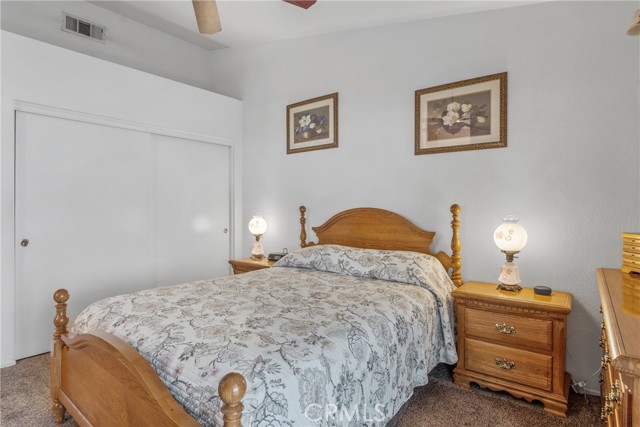 7483 Catalpa Avenue, Highland CA: https://media.crmls.org/medias/a4e72d96-b76c-4393-a051-08df126a83a2.jpg