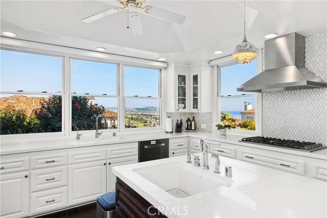 Detail Gallery Image 21 of 74 For 2 via Floritas, San Clemente,  CA 92673 - 4 Beds | 4/1 Baths