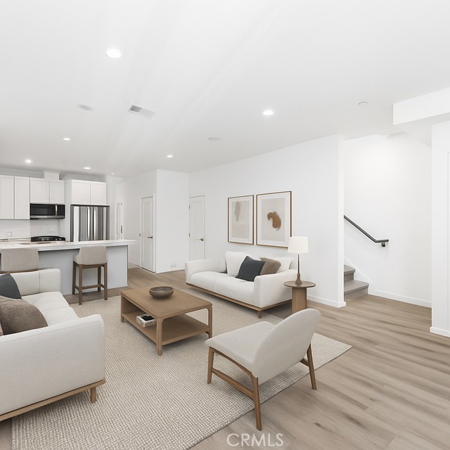 Detail Gallery Image 7 of 61 For 10857 Morrison St, North Hollywood,  CA 91601 - – Beds | – Baths