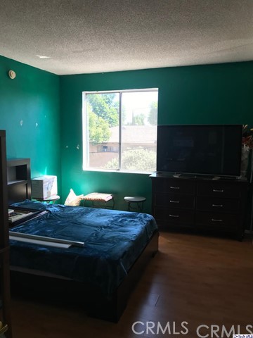 1 Bed Home for Sale in Van Nuys, California