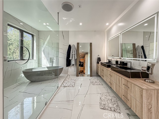 Detail Gallery Image 42 of 75 For 158 Bell Canyon Rd, Bell Canyon,  CA 91307 - 6 Beds | 6/1 Baths