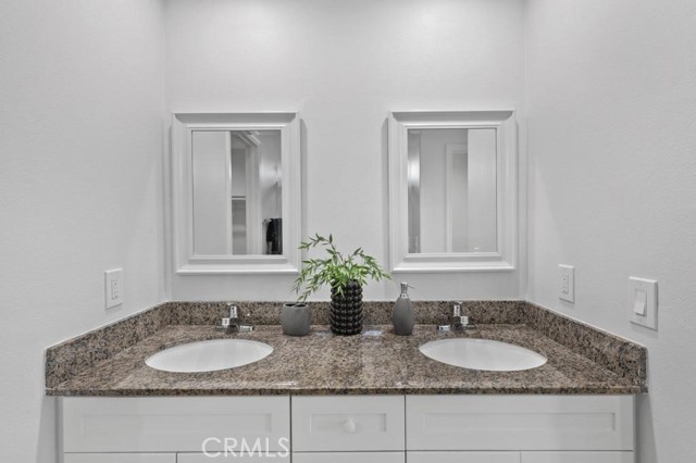 29305 Catalpa, Lake Elsinore CA: https://media.crmls.org/medias/a4e98feb-9be9-4de7-9d93-7f1d951aeb6f.jpg