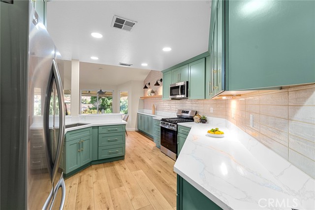 Detail Gallery Image 19 of 64 For 4952 Copper Creek Dr, Banning,  CA 92220 - 3 Beds | 2/1 Baths