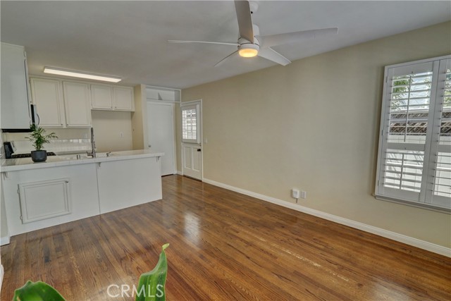 Detail Gallery Image 6 of 28 For 425 1/2 Dahlia Ave, Corona Del Mar,  CA 92625 - 2 Beds | 2 Baths
