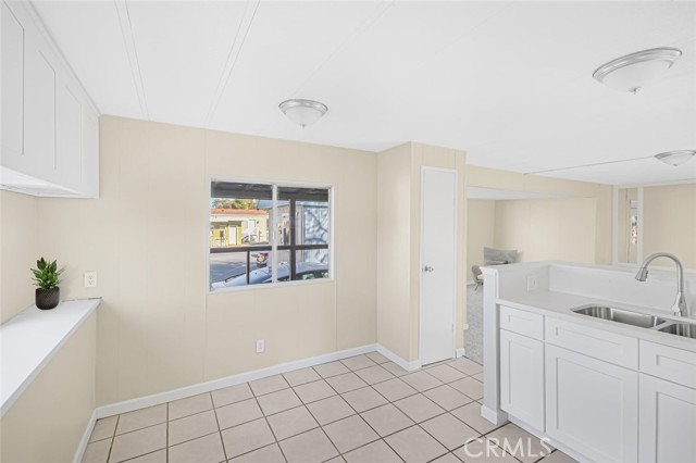 Detail Gallery Image 7 of 14 For 45131 28th St #19,  Lancaster,  CA 93535 - 2 Beds | 1 Baths