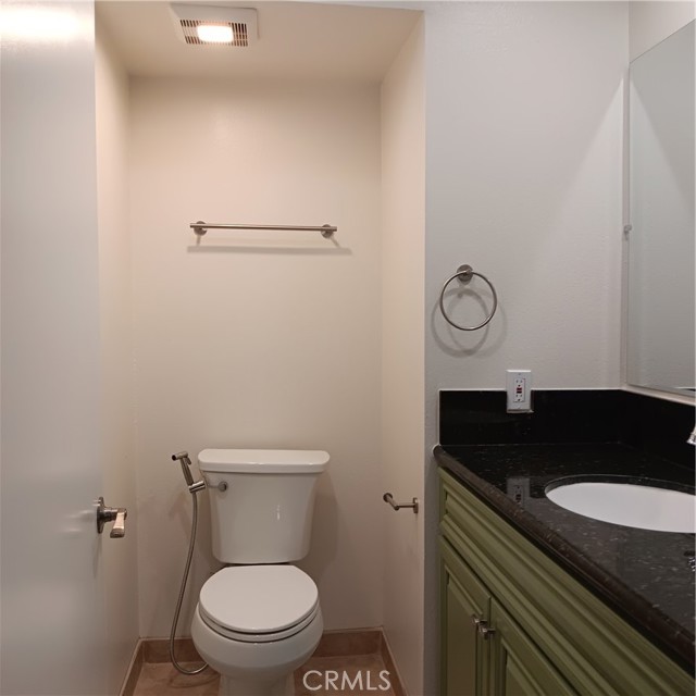 Detail Gallery Image 16 of 46 For 17037 S Vermont Ave #108,  Gardena,  CA 90247 - 3 Beds | 3 Baths