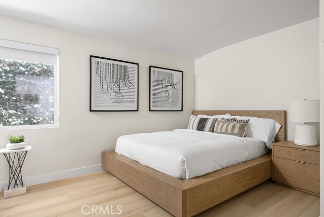 Detail Gallery Image 11 of 45 For 410 Acacia Ave #1/2,  Corona Del Mar,  CA 92657 - 3 Beds | 3 Baths