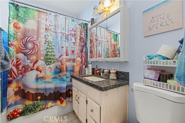 Detail Gallery Image 19 of 27 For 10323 Eldora, Sunland,  CA 91040 - 5 Beds | 4 Baths