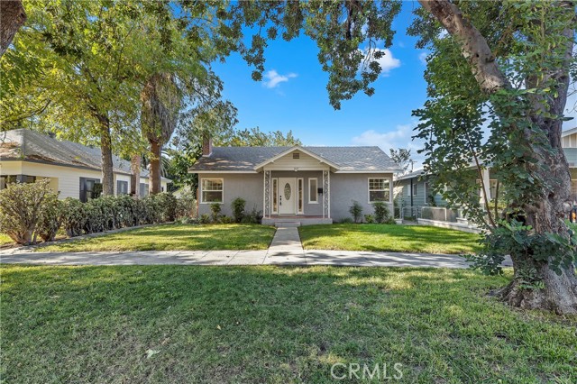 3031 Chestnut St, Riverside, CA 92501